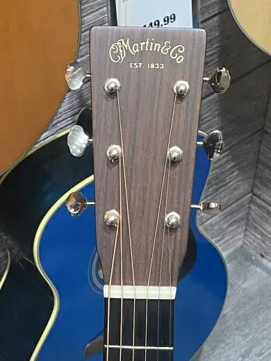 Martin Guitars - 000-18 2
